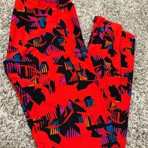 LuLaRoe Red and Black Abstract Leggings